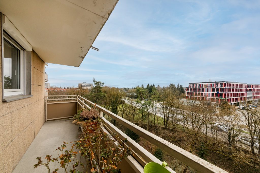 Wandl.Immobilien Matthias Wandl Immobilienmakler München zum Verkauf 4-Zimmer-Wohnung mit Balkon in Neuried bei München