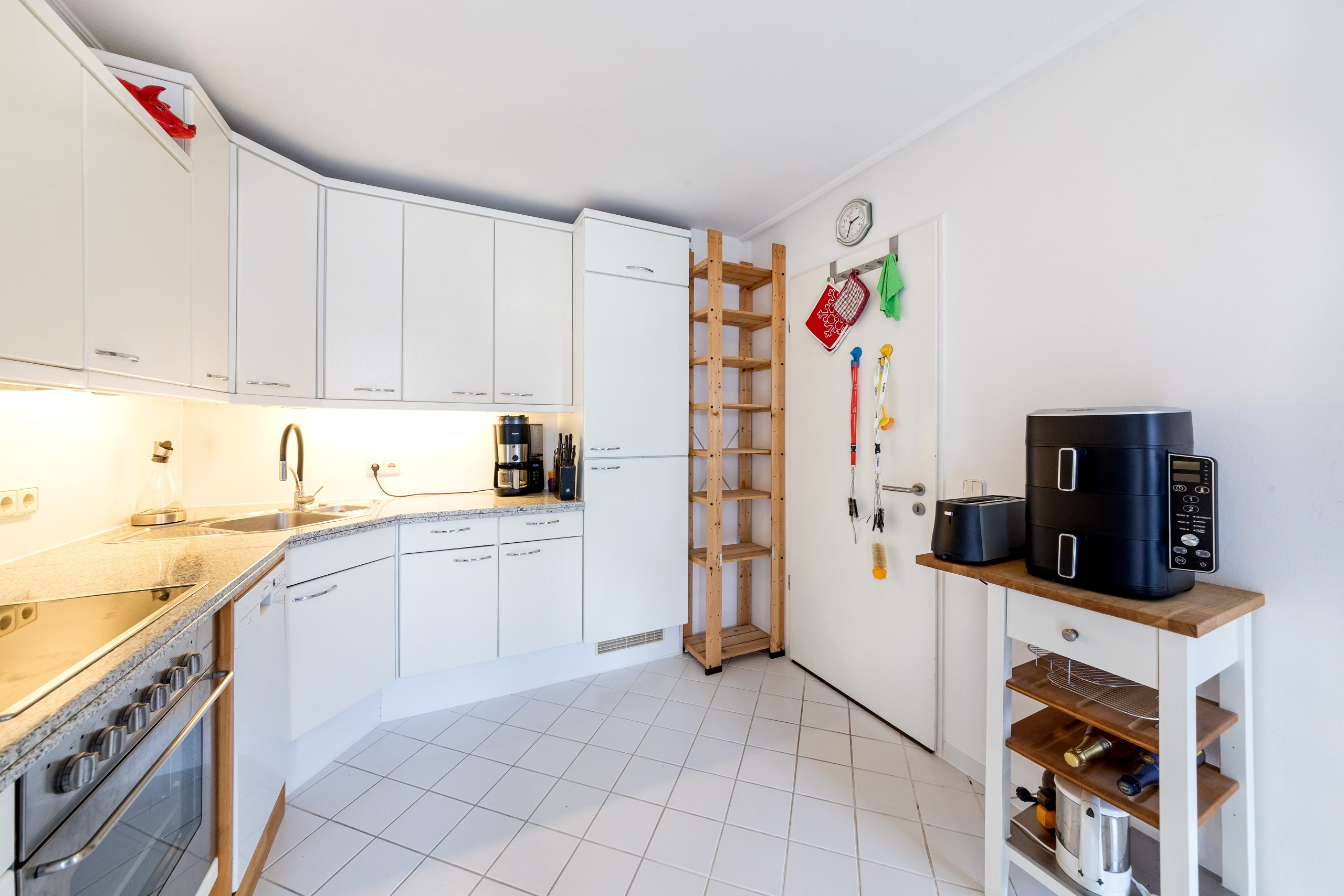 Wandl.Immobilien Matthias Wandl Immobilienmakler München Zum Verkauf Große 3-Zimmer-Galeriewohnung mit Loggia und Tiefgaragenstellplatz in München-Obersendling
