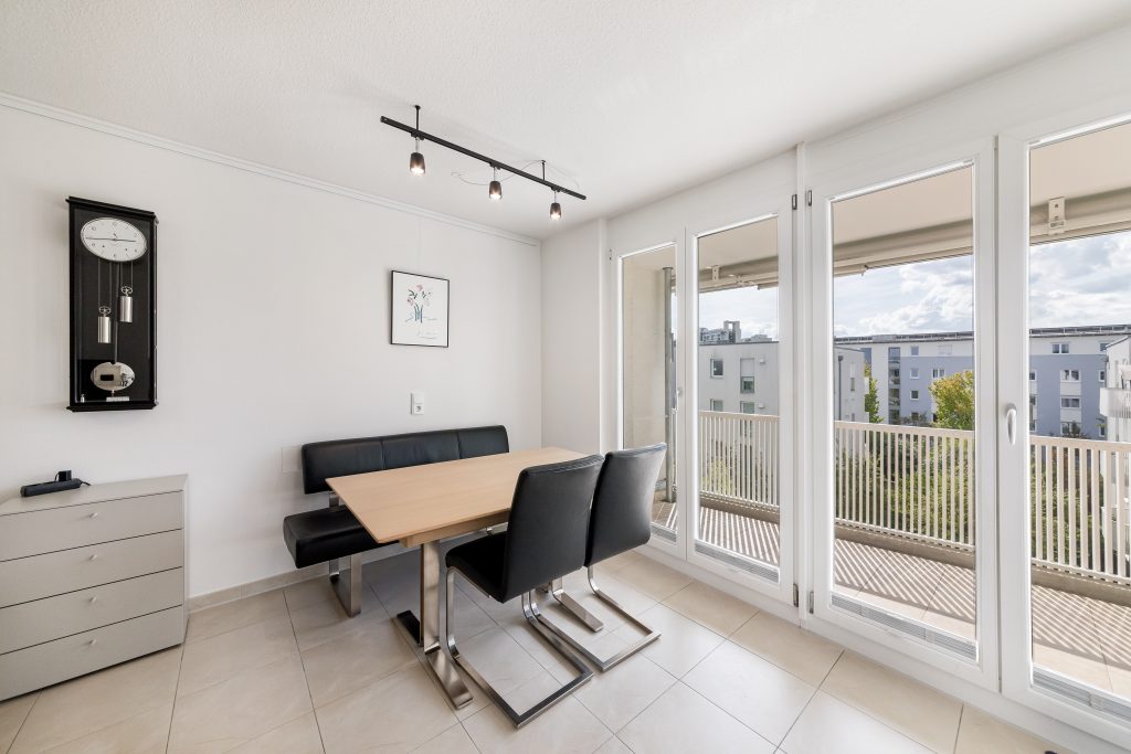 Wandl.Immobilien Matthias Wandl Immobilienmakler München Zum Verkauf: bezugsfreie 3-Zimmer-Wohnung mit Loggia in München-Großhadern